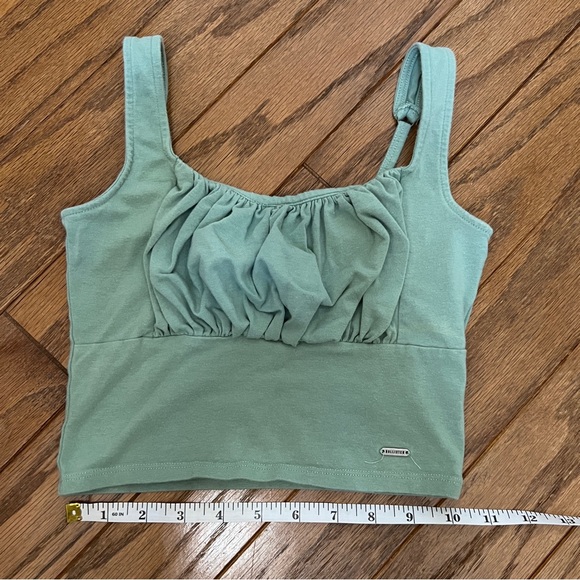 Hollister Cropped Ruched Tank - size XS - Picture 2 of 6
